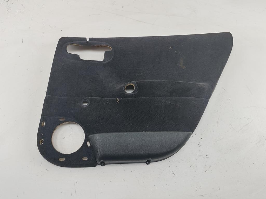 обшивка двери задняя правая Opel Vectra B 1998, 1.8 л., бензин, МКПП, серый, универсал, 090362970