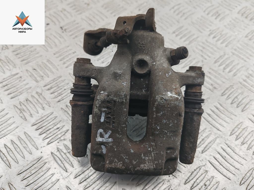 суппорт задний правый Peugeot 307 1 поколение 2004, 2.0 л., бензин, МКПП, чёрный, универсал - фото №1