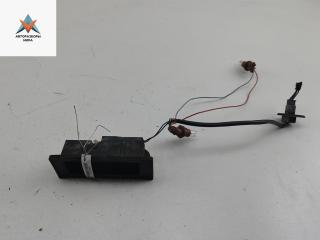 кнопка открытия багажника Opel Zafira 2 поколение (B) 2006, 2.2 л., бензин, МКПП, серый, минивэн, 461066395