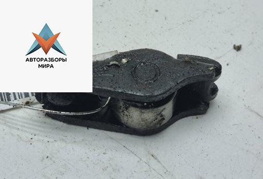 коромысло клапана (рокер) Volkswagen Touran 1 поколение 2005, 1.6 л., бензин, МКПП, серый, минивэн - фото №1