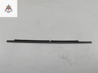 Молдинг стекла двери задней левой наружный Opel Vectra B 1995, 1.6 л., бензин, МКПП, красный, седан