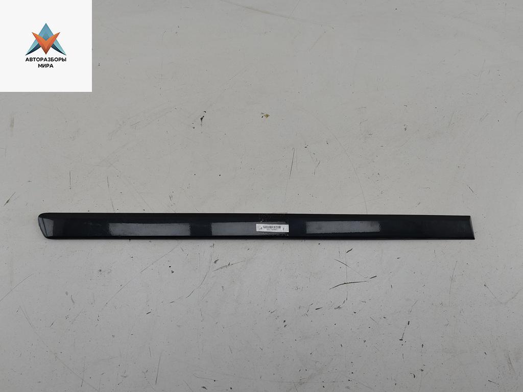 молдинг двери задней правой Audi A4 B6 2001, 1.8 л., Ti, бензин, МКПП, чёрный, седан, 8E0853964 - фото №1