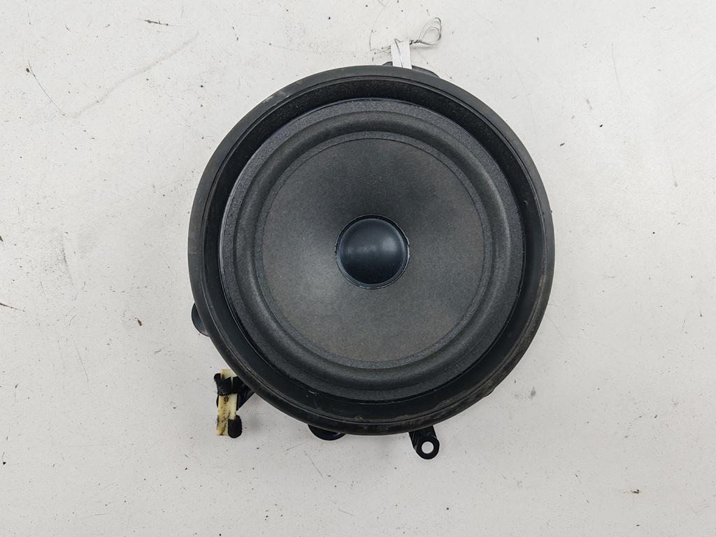 динамик двери Audi A4 B6 2001, 1.8 л., Ti, бензин, МКПП, чёрный, седан, 8E035411