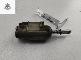 личинка дверного замка Audi A6 4B/C5 [рестайлинг] 2002, 2.5 л., дизель, АКПП, синий, универсал, 4B1831063