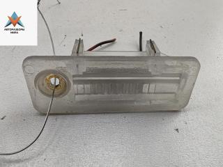 подсветка номера Audi A6 4B/C5 2000, 2.5 л., дизель, АКПП, красный, универсал