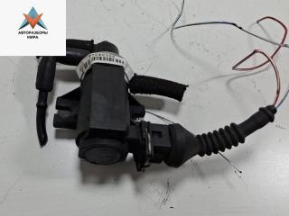 электромагнитный клапан Volkswagen Passat B5 1999, 1.9 л., дизель, МКПП, синий, универсал, 1H0906627