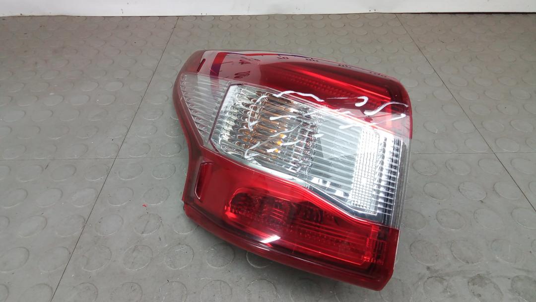 фонарь задний левый Nissan Qashqai 2 поколение 2014, 1.5 л., дизель, МКПП, внедорожник 5 дв., 265554EA0A - фото №1