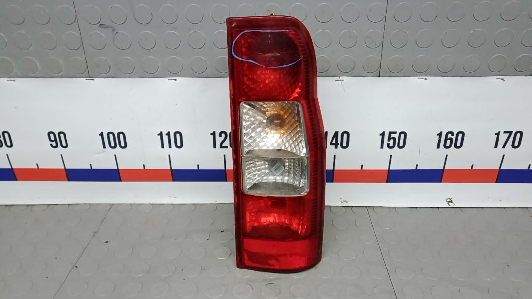 фонарь задний правый Ford Transit 7 поколение 2007, 2.4 л., дизель, МКПП, микроавтобус - фото №1