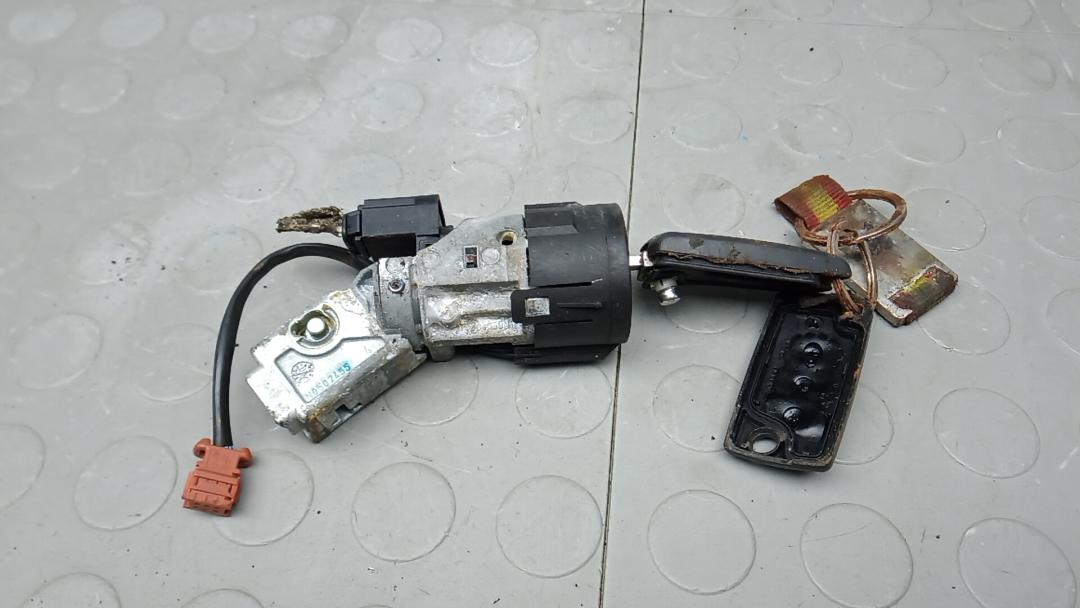 замок зажигания Peugeot 407 1 поколение 2007, 2.0 л., HDi, дизель, МКПП, седан - фото №1