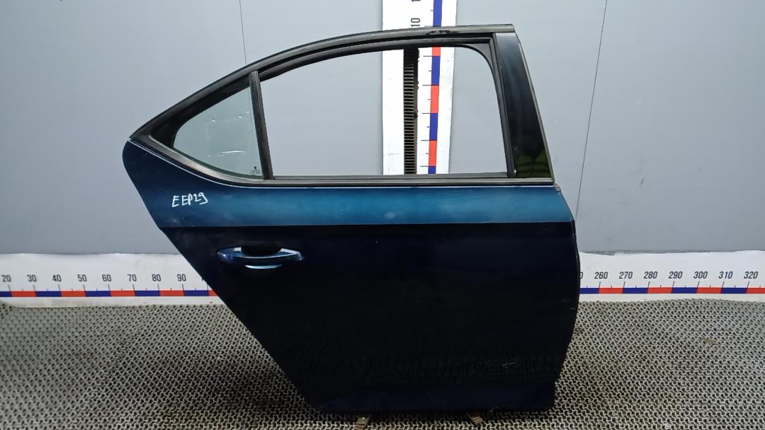 дверь задняя правая Skoda Superb 3 поколение 2016, 1.6 л., дизель, МКПП, хетчбэк 5 дв. - фото №1