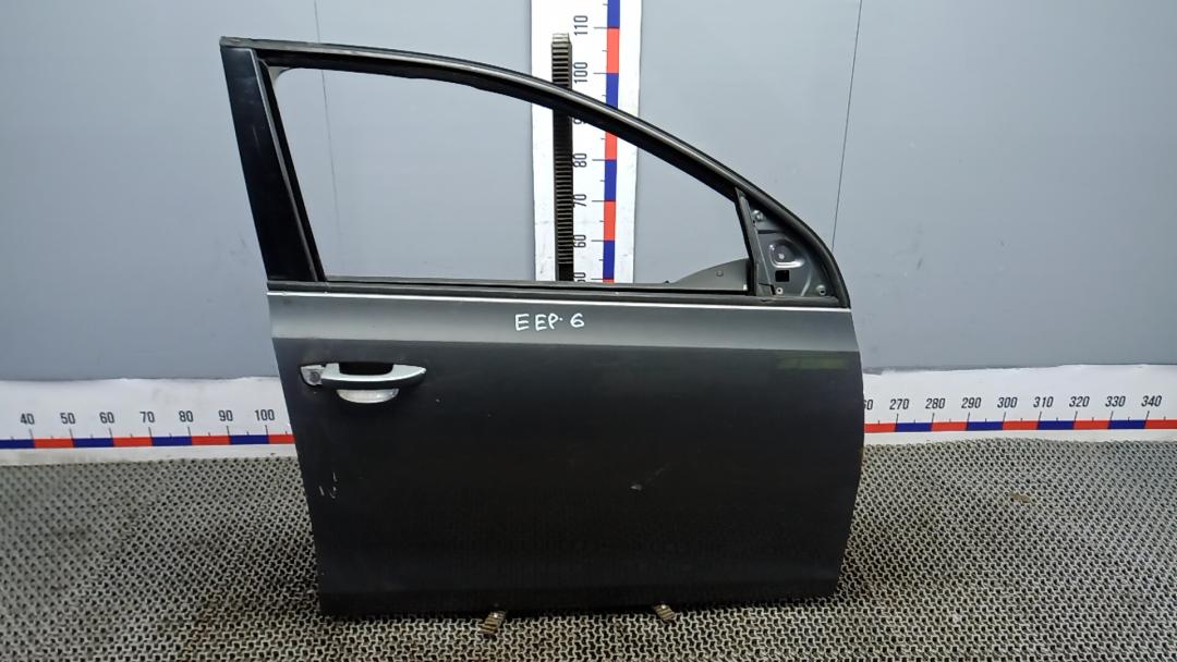 дверь передняя правая Volkswagen Golf 6 поколение 2009, 2.0 л., дизель, МКПП, хетчбэк 5 дв. - фото №1