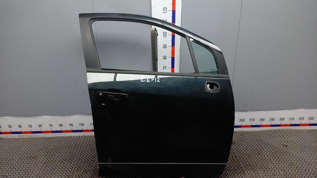 дверь передняя правая Opel Mokka 1 поколение 2014, 1.7 л., дизель, МКПП, хетчбэк 5 дв. - фото №1