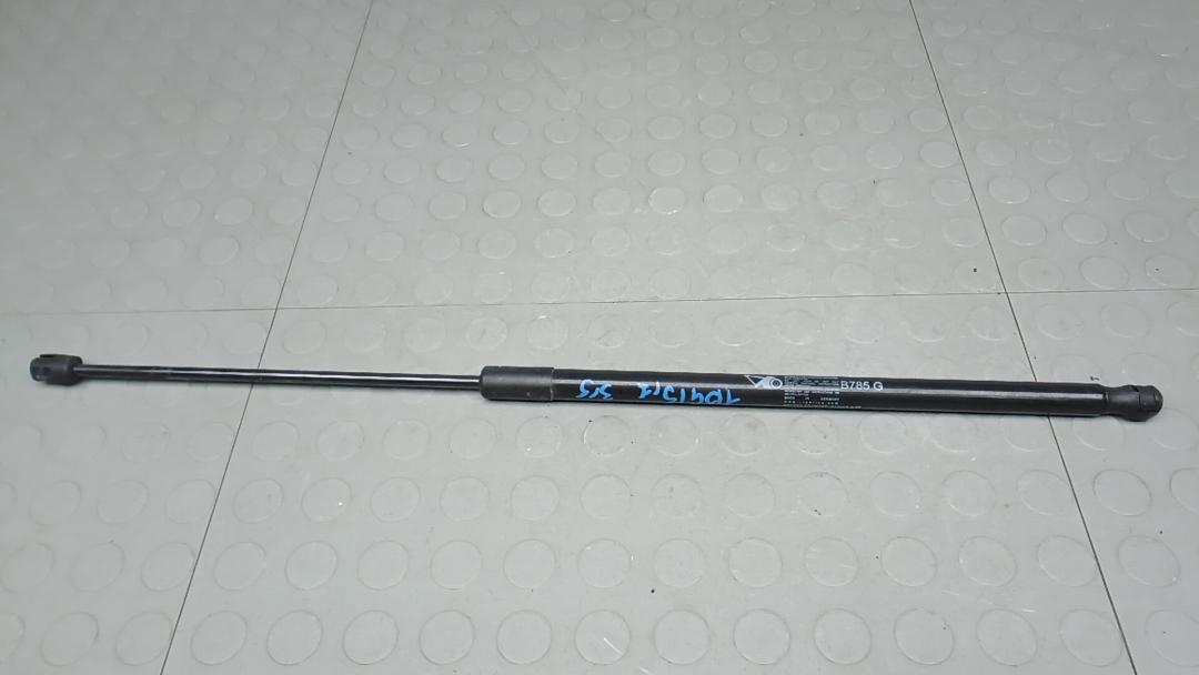 амортизатор крышки багажника (3-5 двери) Citroen C4 Picasso 2 поколение 2014, 1.6 л., HDi 8V, дизель, МКПП, минивэн - фото №1