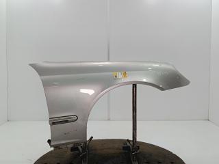 крыло переднее правое Mercedes-Benz C-Класс W203/S203/CL203 2002, цвет