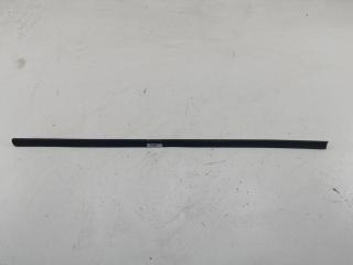 молдинг двери передней правой BMW 3 E46 1999, 2.0 л., дизель, МКПП, зелёный, седан, 8208450