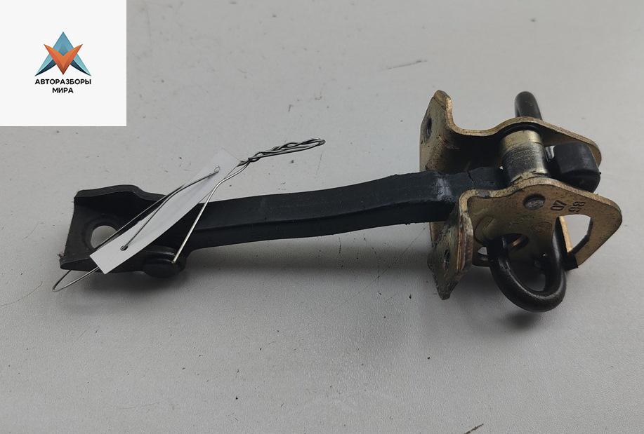 Ограничитель открывания двери задней BMW 3 серия E46 1999, седан, 8160963 - фото №1