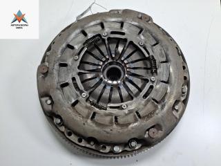 маховик Mercedes-Benz Vito-1 W638 2003, 2.2 л., дизель, МКПП, белый, микроавтобус