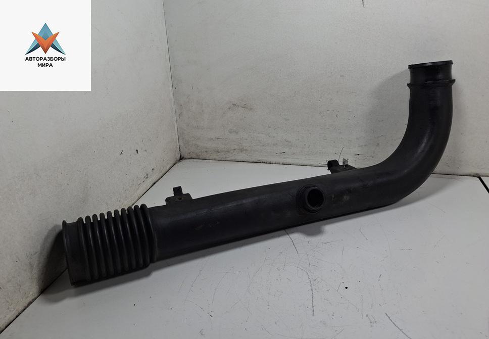 патрубок турбины Mercedes-Benz Vito-1 W638 2003, 2.2 л., дизель, A6385282482 - фото №1