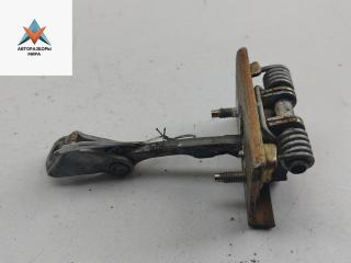 ограничитель открывания двери Peugeot 607 1 поколение 2000, седан
