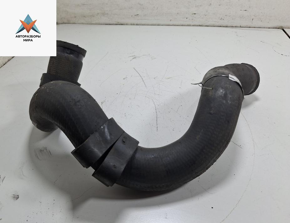 патрубок радиатора Mercedes-Benz Vito-1 W638 2003, 2.2 л., дизель - фото №1