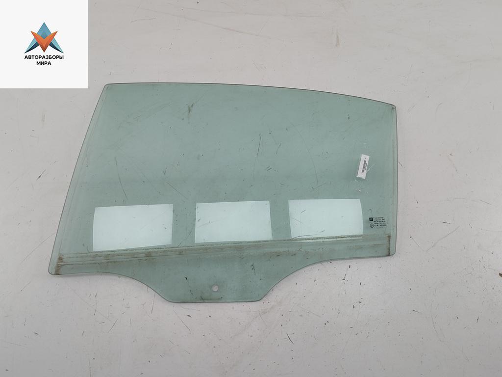 стекло двери задней левой Opel Vectra C 2002, 2.2 л., бензин, АКПП, серый, седан, 43R007023 - фото №1