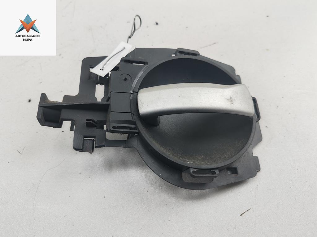 ручка внутренняя передняя левая Citroen C3 I 2008, 1.1 л., бензин, МКПП, красный, хетчбэк 5 дв., 9647164677 - фото №1