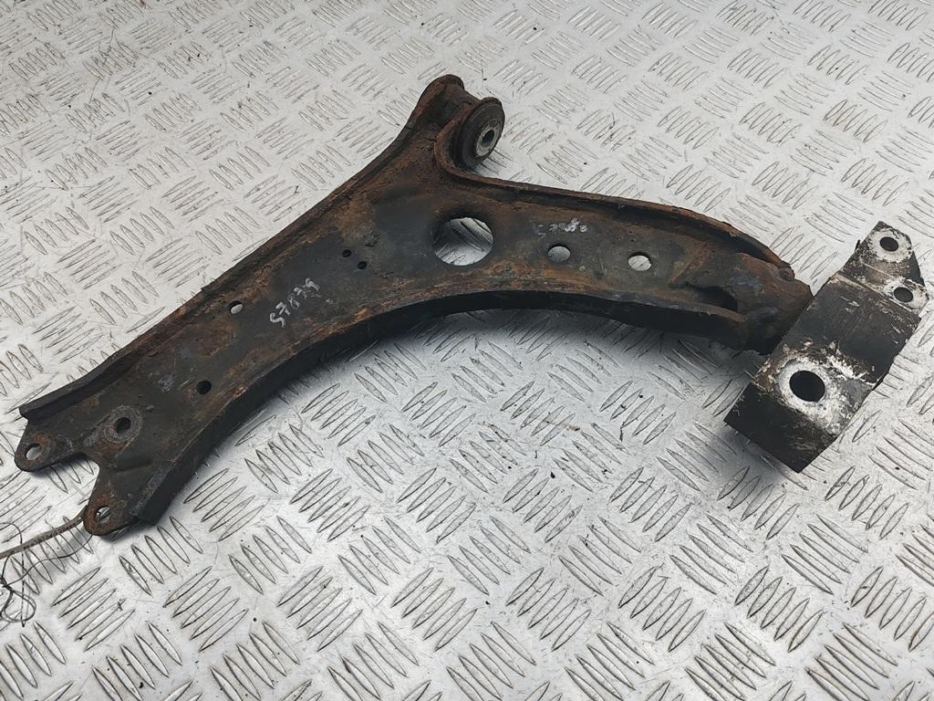 рычаг передний левый Volkswagen Caddy 2005, 2.0 л., дизель, МКПП, белый, фургон, 1K0407189L