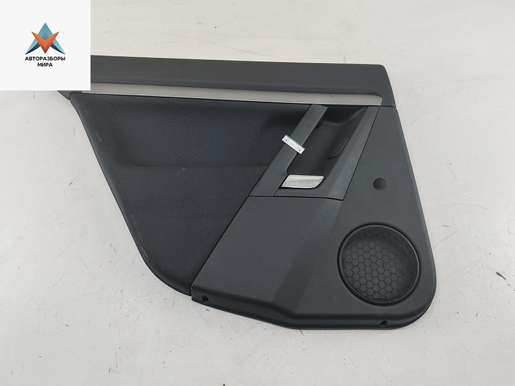 обшивка двери задняя левая Opel Vectra C 2002, 2.2 л., бензин, АКПП, серый, седан, 24080224 - фото №1