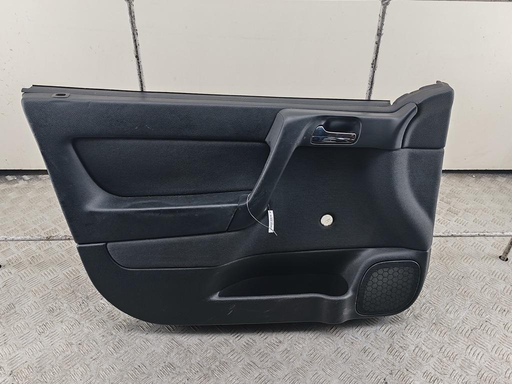 обшивка двери передняя левая Opel Astra G 2002, 1.6 л., бензин, МКПП, белый, универсал, 024445347