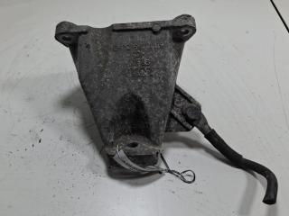 кронштейн двигателя Audi A6 4B/C5 1998, 2.4 л., бензин, АКПП, серый, седан, 8D0199308D