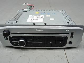 магнитола Renault Scenic 3 поколение [рестайлинг] 2012, 1.6 л., дизель, МКПП, минивэн