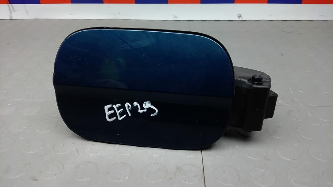 лючок топливного бака Skoda Superb 3 поколение 2016, 1.6 л., дизель, МКПП, хетчбэк 5 дв. - фото №1