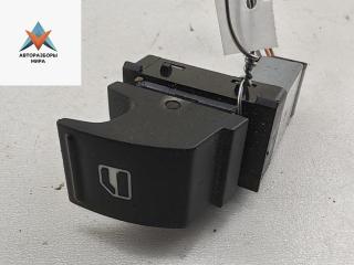 кнопка стеклоподъемника переднего правого Volkswagen Passat B6 2010, 1.6 л., бензин, МКПП, серый, универсал, 7L6959855B