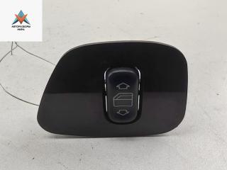 кнопка стеклоподъемника заднего левого Mercedes-Benz E-Класс W210/S210 [рестайлинг] 2001, 3.2 л., дизель, АКПП, синий, универсал, 2108208210