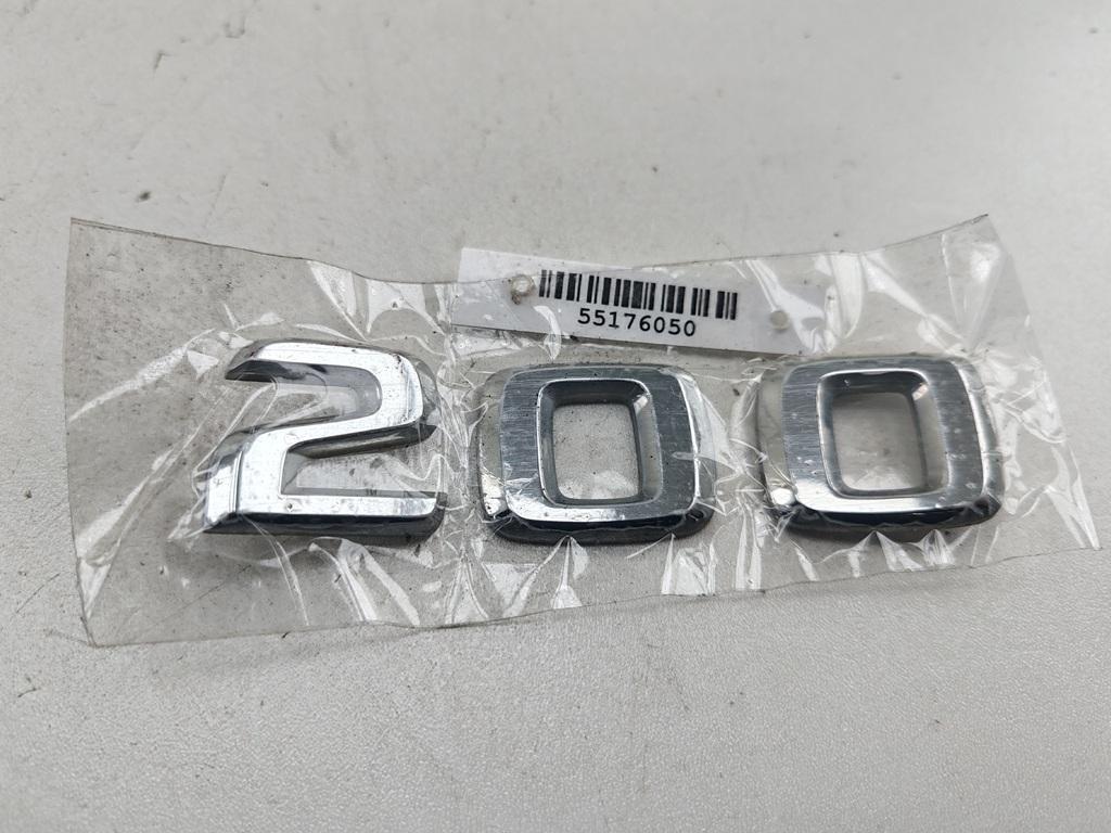 эмблема Mercedes-Benz C W202 1999, 2.2 л., дизель, МКПП, красный, универсал