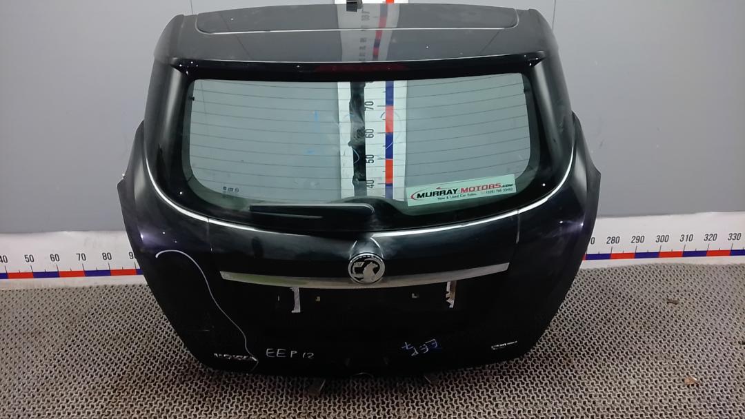 крышка багажника Opel Mokka 1 поколение 2014, 1.7 л., дизель, МКПП, хетчбэк 5 дв. - фото №1