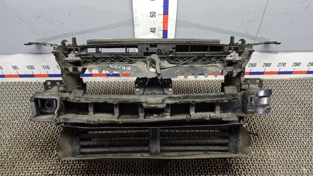 Передняя панель крепления облицовки (телевизор) Skoda Superb 3 поколение 2016, 1.6 л., дизель, МКПП, хетчбэк 5 дв. - фото №1