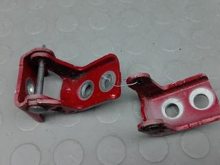 Петля передняя левая Citroen C4 Grand Picasso 2 поколение 2014, 1.6 л., HDi 8V, дизель, МКПП, минивэн