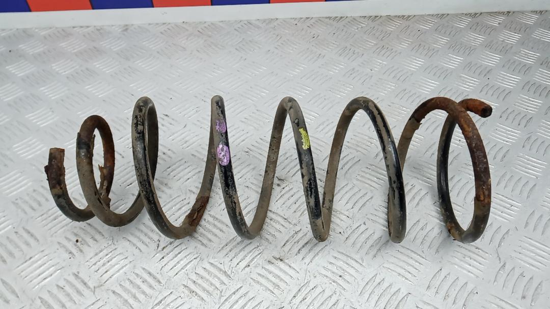 пружина задняя Kia Sorento 2 поколение 2009, 2.5 л., CRDi VGT, дизель, МКПП, внедорожник 5 дв. - фото №1