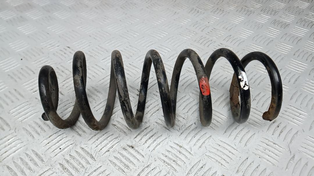 пружина задняя Nissan Qashqai 2 поколение 2014, 1.5 л., дизель, МКПП, внедорожник 5 дв., 550204EA1B - фото №1