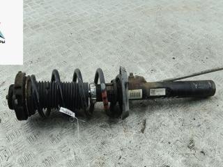 стойка передняя Volkswagen Golf 6 поколение 2011, 1.6 л., дизель, МКПП, белый, хетчбэк 5 дв.