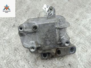 подушка крепления двигателя Volkswagen Golf 6 поколение 2011, 1.6 л., дизель, МКПП, белый, хетчбэк 5 дв.