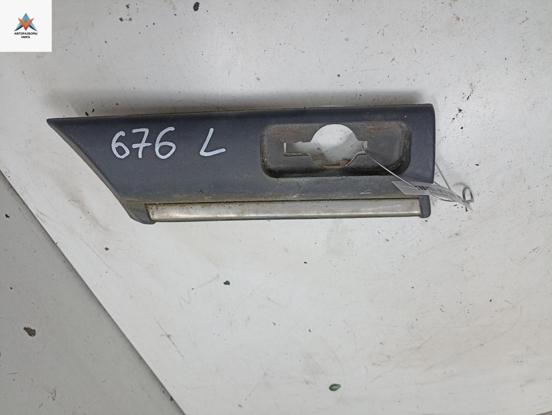 молдинг переднего левого крыла Opel Omega B 1998, 2.0 л., бензин, МКПП, серый, седан - фото №1