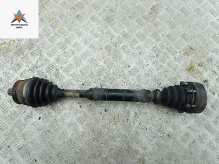 полуось передняя правая (приводной вал, ШРУС) Volkswagen Passat B5 [рестайлинг] 2001, 2.0 л., бензин, МКПП, серый, универсал