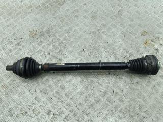 полуось передняя правая (приводной вал, ШРУС) Volkswagen Passat B6 2007, 2.0 л., дизель, МКПП, коричневый, универсал