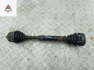 полуось передняя левая (приводной вал, ШРУС) Volkswagen Passat B5 [рестайлинг] 2001, 2.0 л., бензин, МКПП, серый, универсал