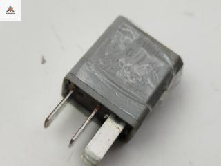 Реле стеклоочистителя (дворников) Opel Vectra C [рестайлинг] 2006, 2.2 л., бензин, МКПП, серый, универсал, 13100504