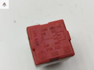 блок управления вентилятором (реле) Opel Astra H/Family [рестайлинг] 2005, 1.7 л., дизель, МКПП, чёрный, хетчбэк 5 дв., 24438887