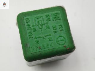 реле бензонасоса Opel Astra H/Family [рестайлинг] 2005, 1.7 л., дизель, МКПП, чёрный, хетчбэк 5 дв., 03447012