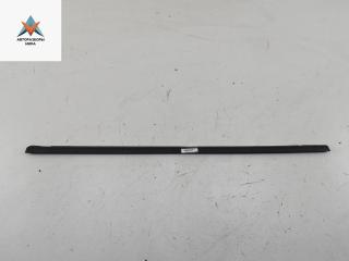 Молдинг стекла двери задней левой наружный Volkswagen Passat B3 1991, 1.8 л., бензин, МКПП, зелёный, универсал